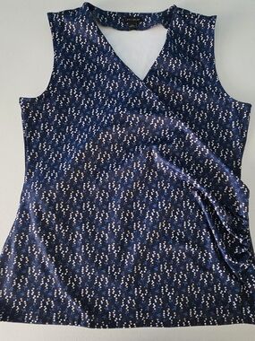 Ann Taylor Navy Floral Sleeveless Top